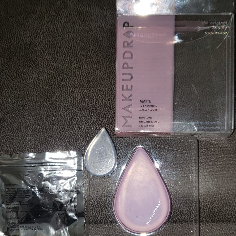 EUC♡ MAKEUP DROPS (2) SILICONE APPLICATORS